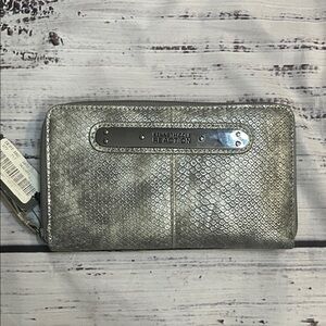 Kenneth Cole Reaction Silver Snakes Print Women's Faux Leather Wallet